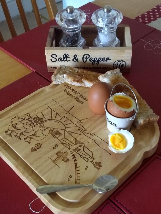 Pentre Isaf Bed & Breakfast Conwy Ngoại thất bức ảnh